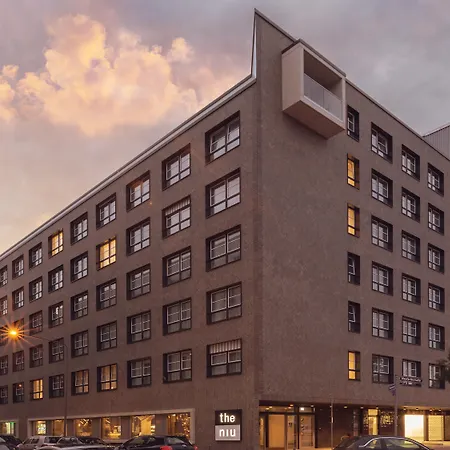 - The Niu, Coin Frankfurt Ostend By Ihg Hotel 3*