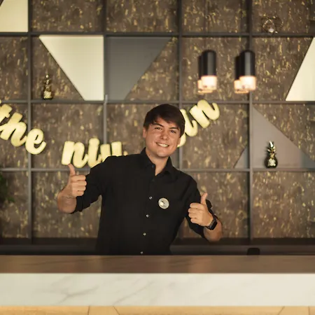 - The Niu, Coin Frankfurt Ostend By Ihg Hotel 3*