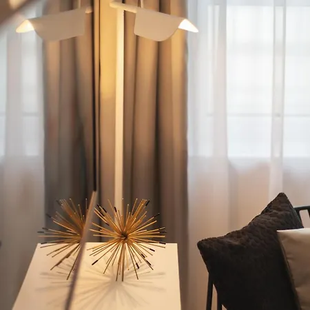 - The Niu, Coin Frankfurt Ostend By Ihg Hotell