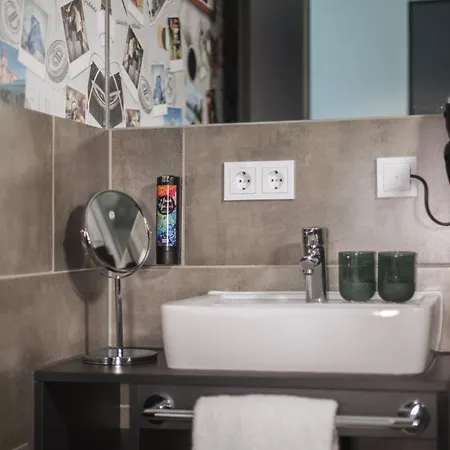 - The Niu, Coin Frankfurt Ostend By Ihg Hotel Frankfurt am Main