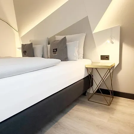 - The Niu, Coin Frankfurt Ostend By Ihg 3* Frankfurt am Main