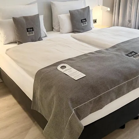- The Niu, Coin Frankfurt Ostend By Ihg