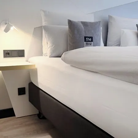 - The Niu, Coin Frankfurt Ostend By Ihg Hotel Frankfurt am Main