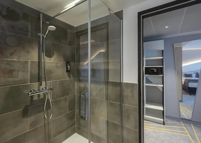 - The Niu, Coin Frankfurt Ostend By Ihg