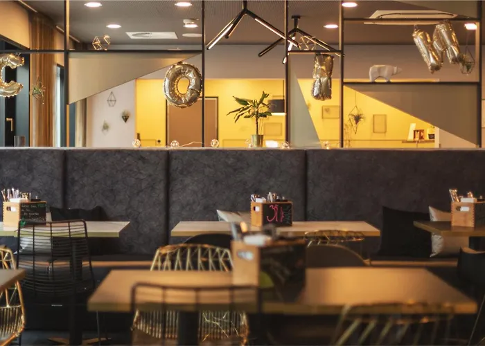 - The Niu, Coin Frankfurt Ostend By Ihg Szálloda